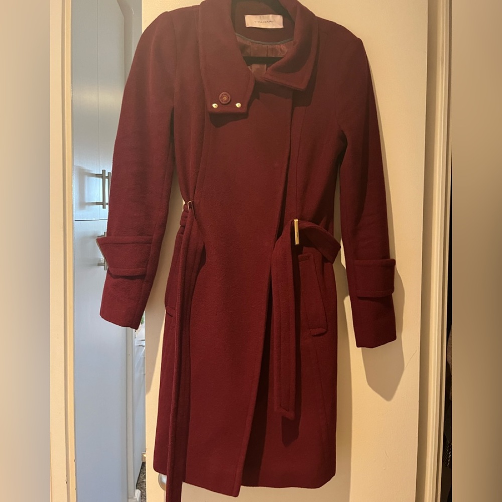 Tahari Coat Size Small